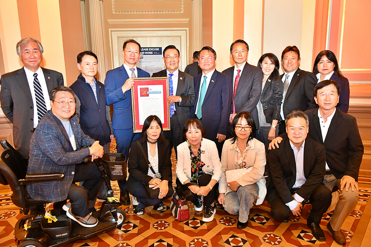 경희대학교 로고 이미지