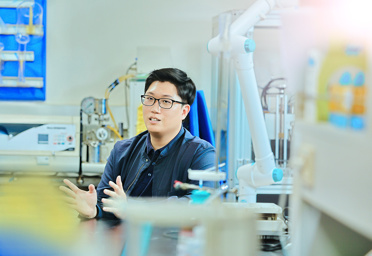 경희대학교 로고 이미지