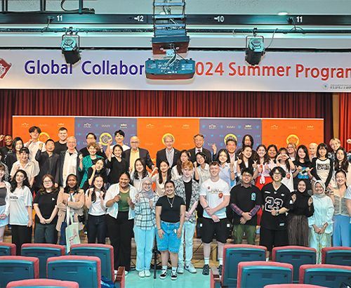 Global Peace and Sustainable Development: The Future at a Crossroad